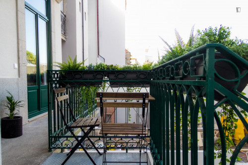 Amazing 3-bedroom apartment near Mercado do Bolhão