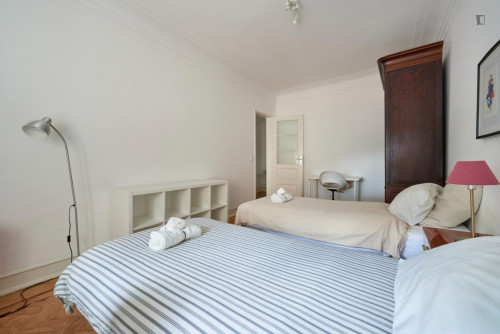 Appealing twin bedroom in well-linked Alameda - Gallery - 32