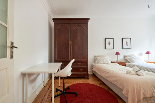 Appealing twin bedroom in well-linked Alameda - Gallery - 31