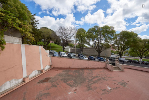 Inviting single bedroom close to Instituto Superior Técnico - Gallery - 8