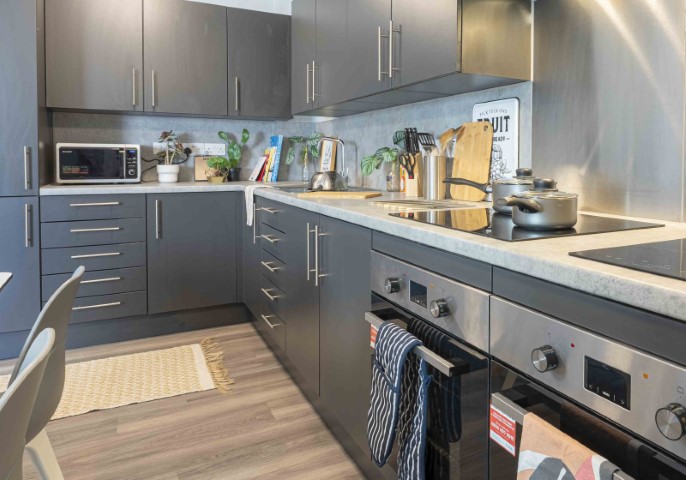  Bronze En-Suite  -  iQ Kingston  - Gallery -  4