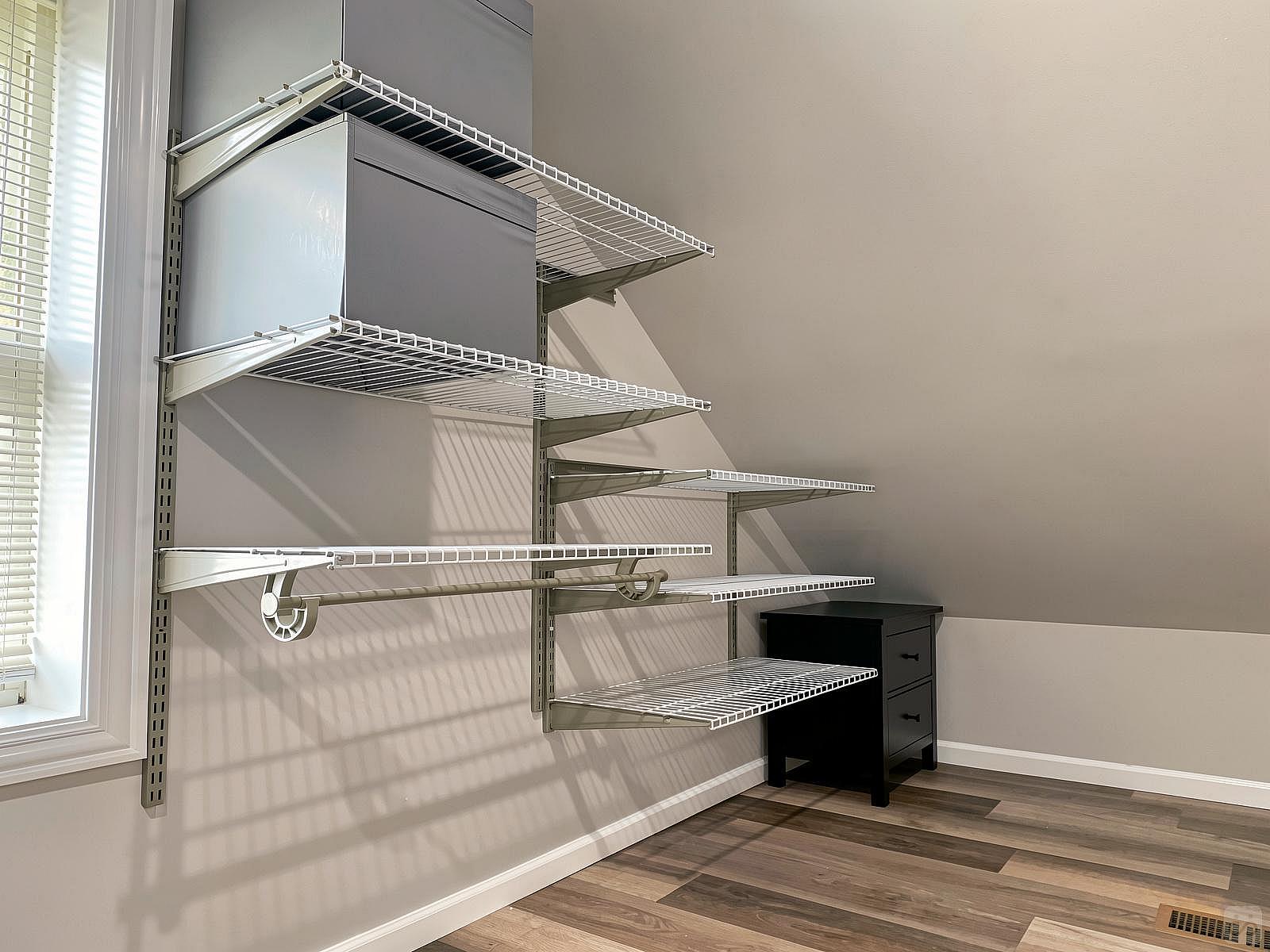 Full Bedroom - Comfortable Stunning House - Gallery - 4