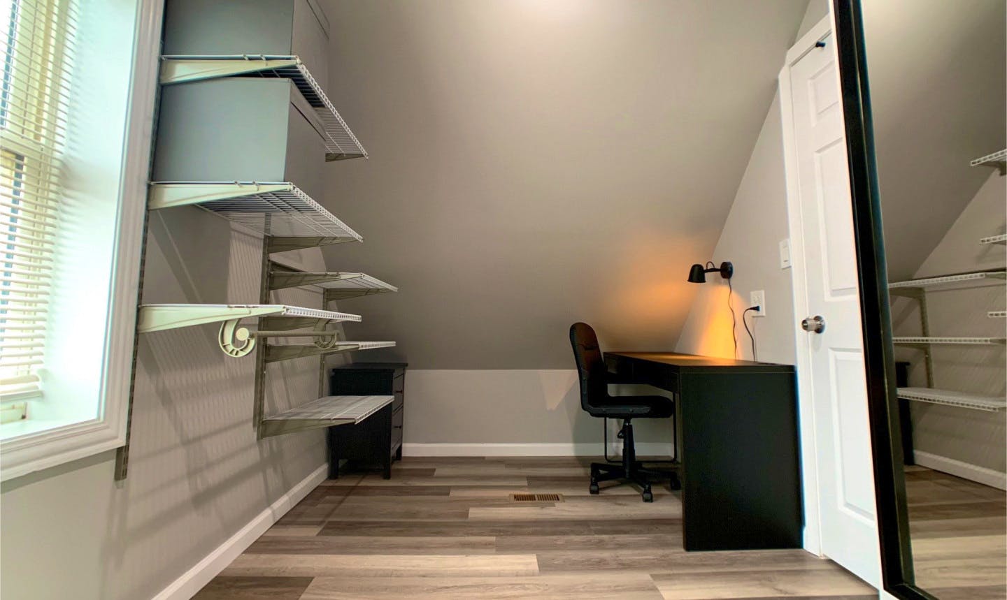 Full Bedroom - 53