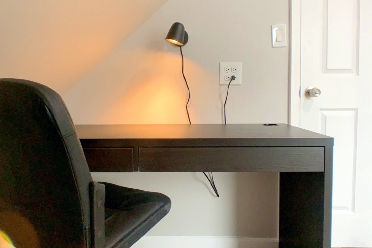 Full Bedroom - 38