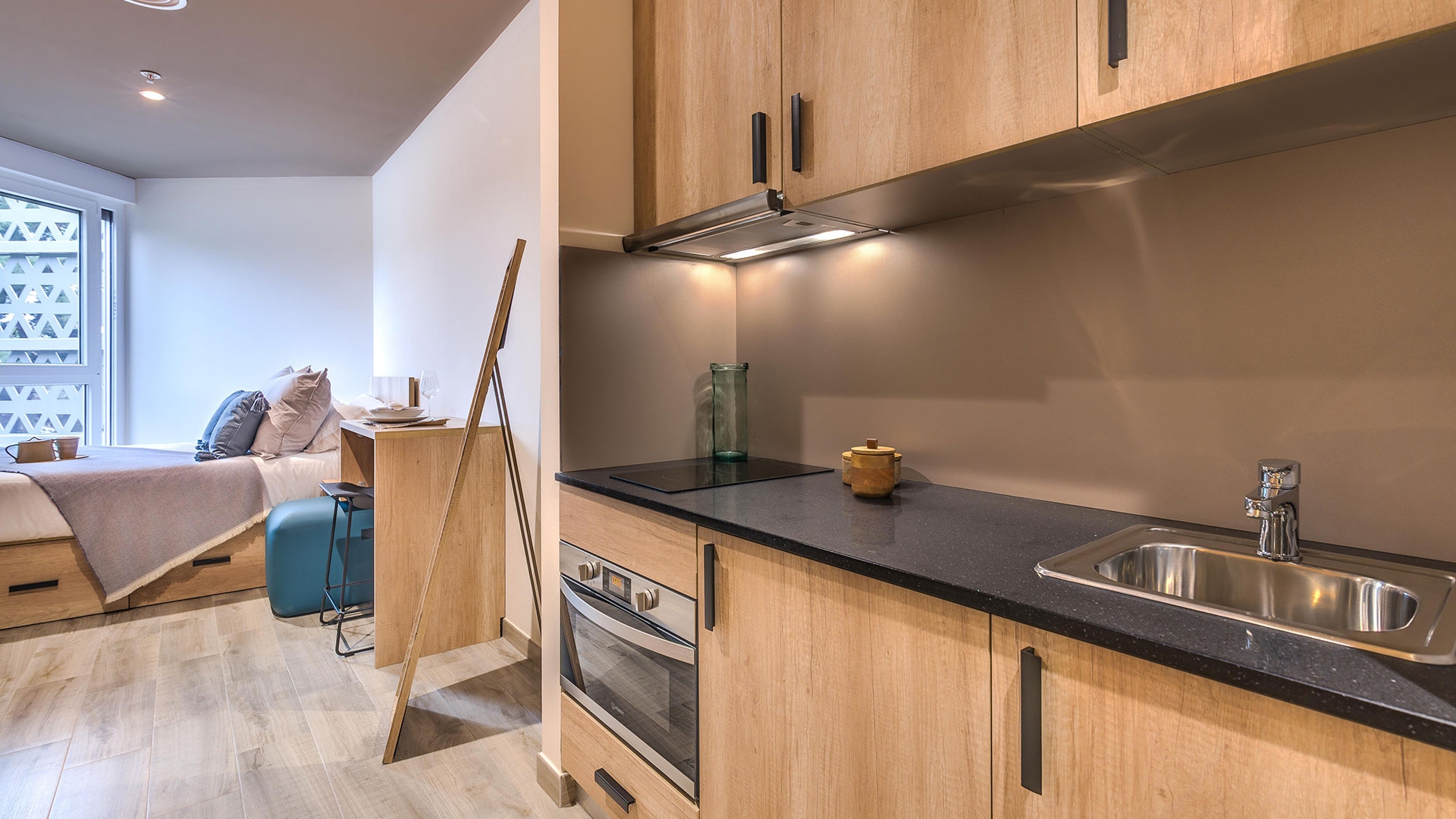 Studio With Kitchen - Superior - 4