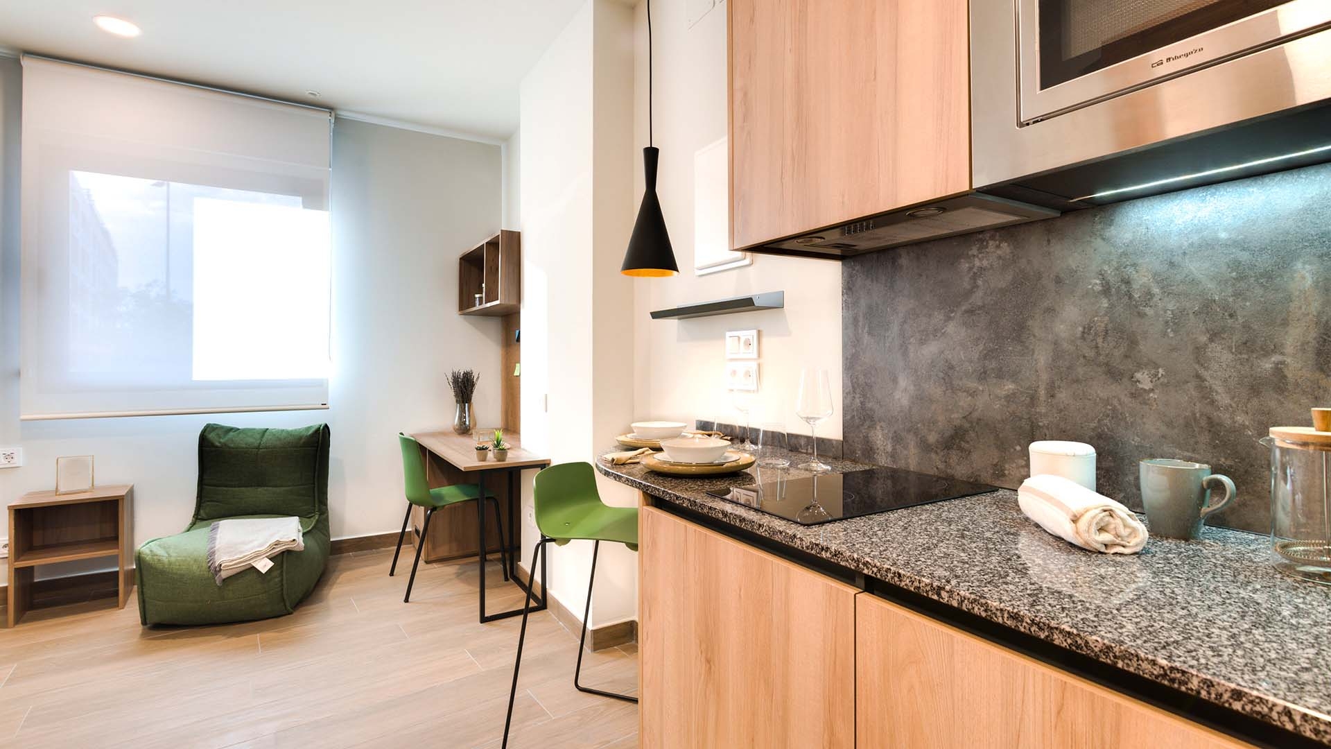 Studio With Kitchen - Superior - 4