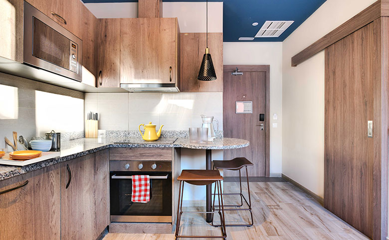Studio With Kitchen - Superior Accessible - 2
