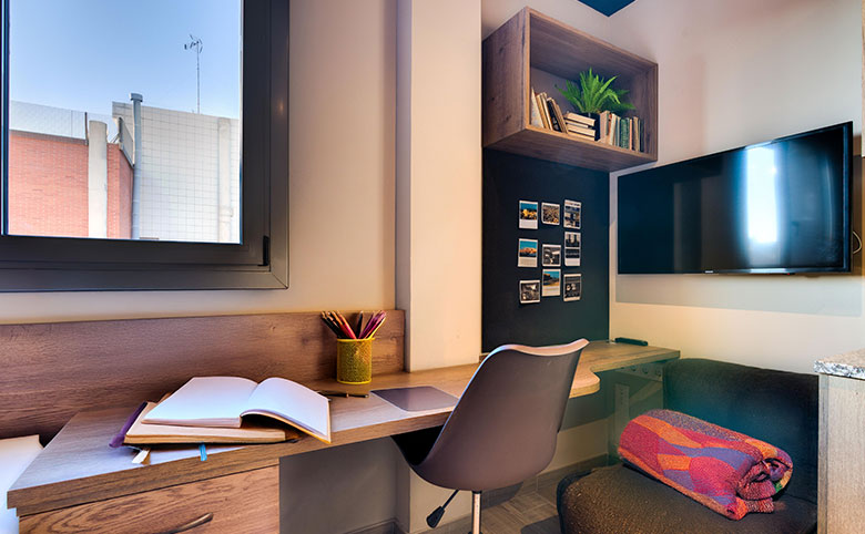Studio With Kitchen - Superior Accessible - 3