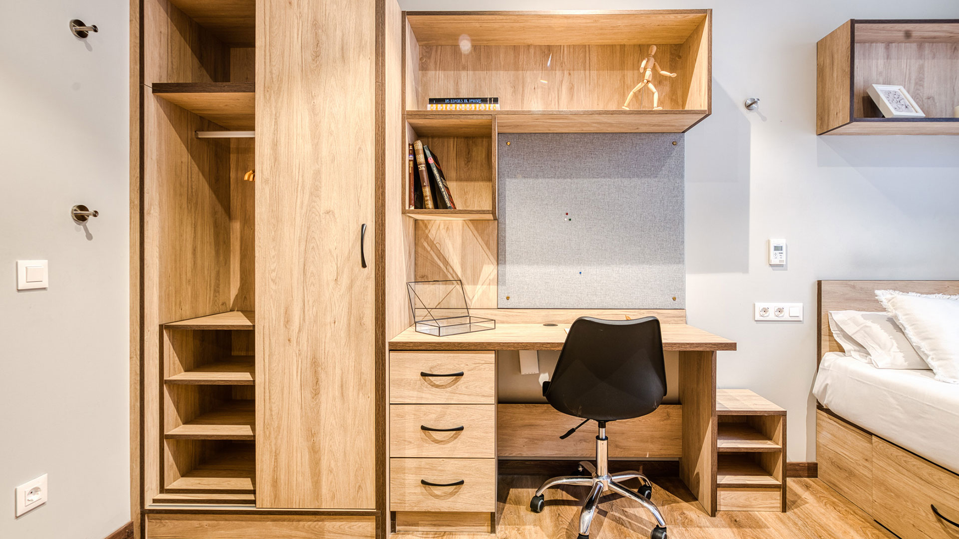 Studio With Kitchen - Standard Accessible - 2