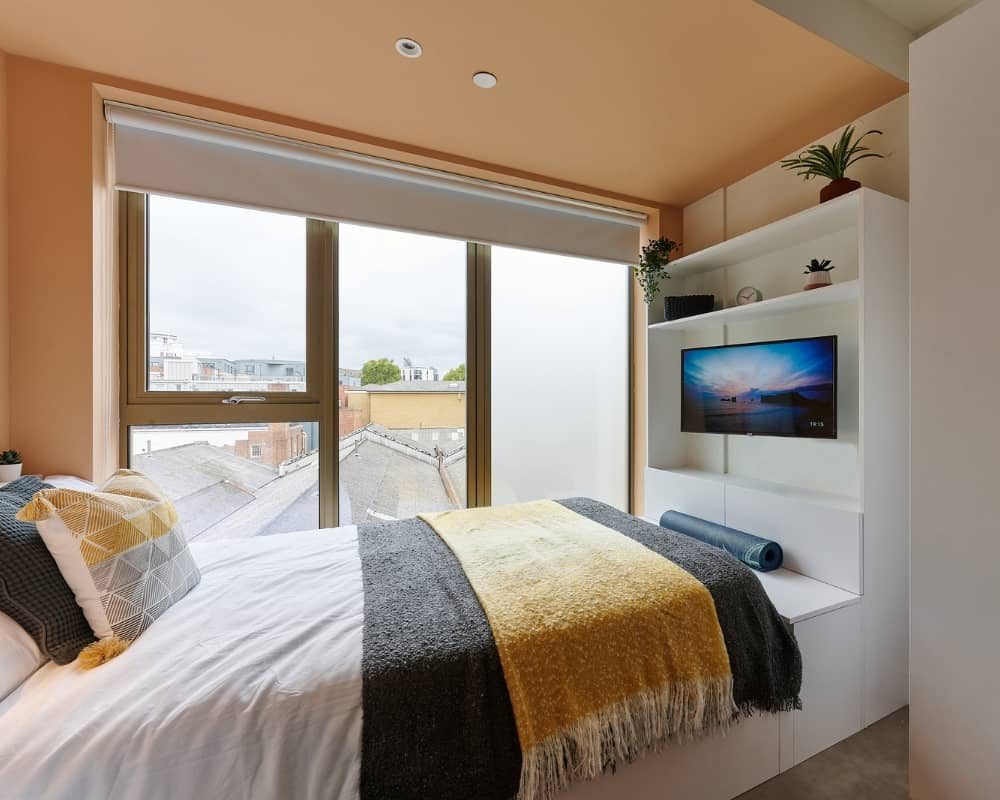  Bronze Studio  -  View Studios  - Gallery -  3