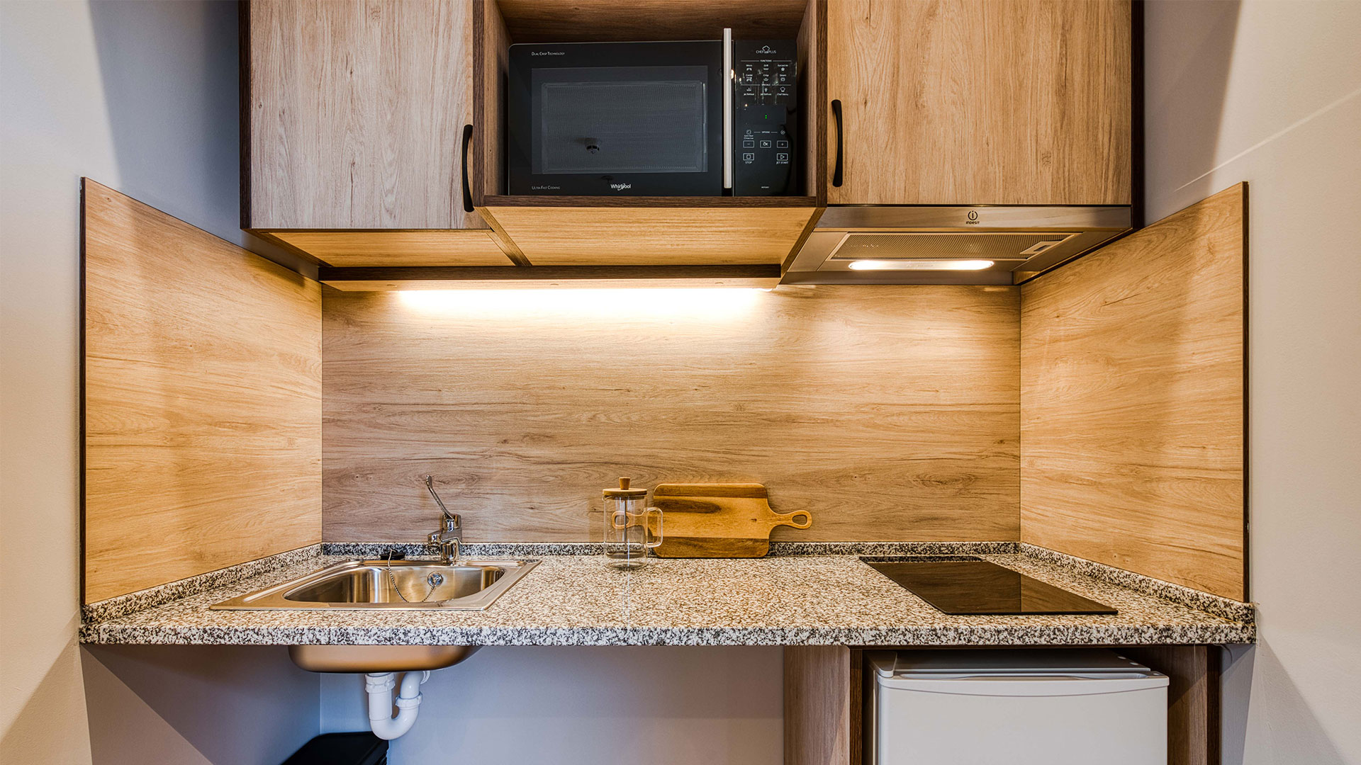 Studio With Kitchen - Standard Accessible - 3
