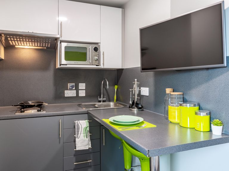 Premium Studio - Austen House - Gallery - 2