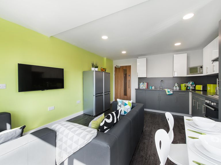 Standard En Suite - Austen House - Gallery - 2