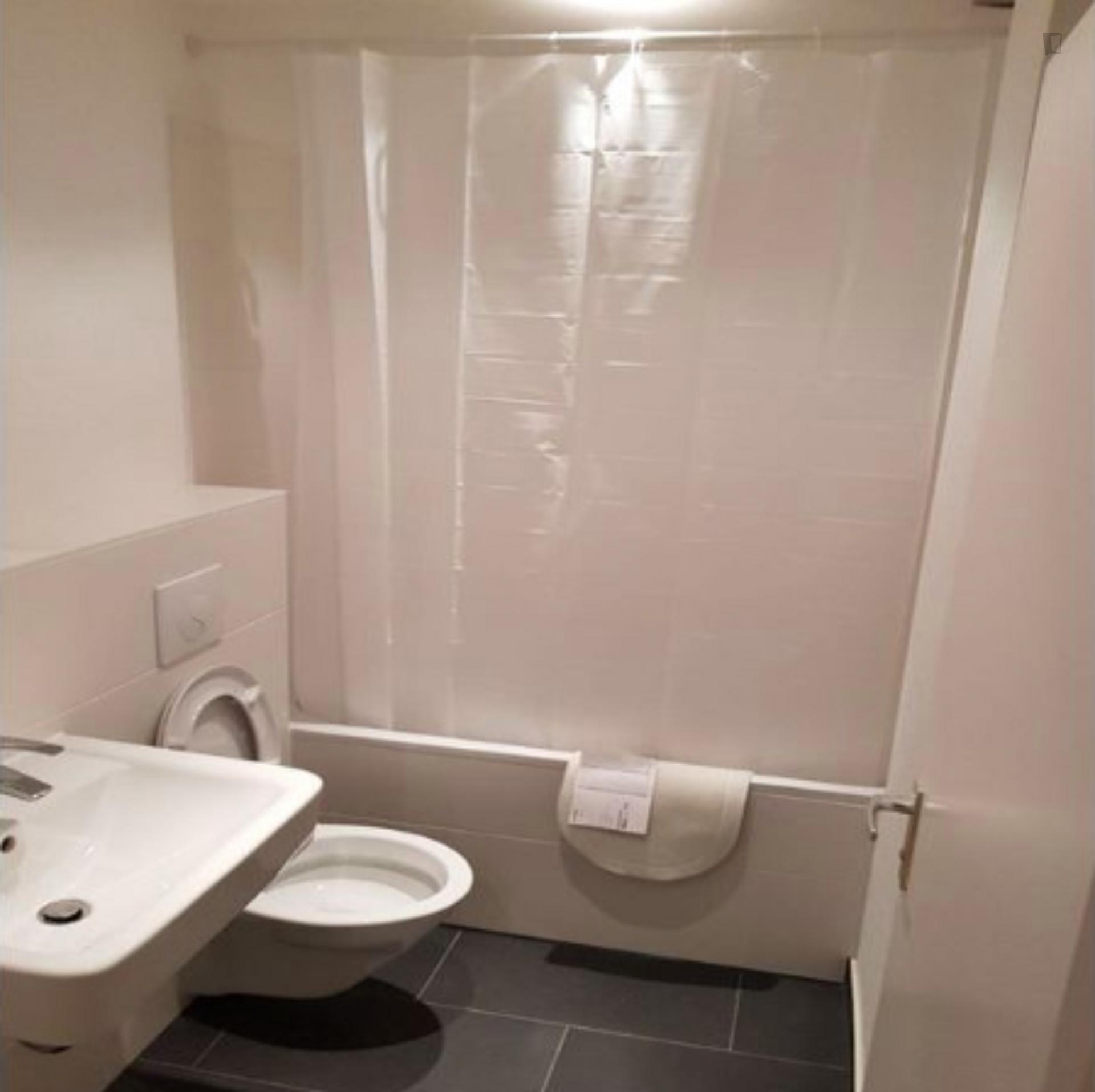 Homely single bedroom in Stellingen