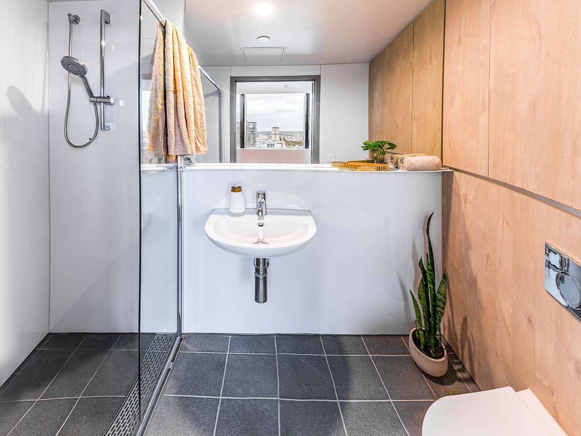5 Bed En-Suite - Adelaide City - Gallery - 5
