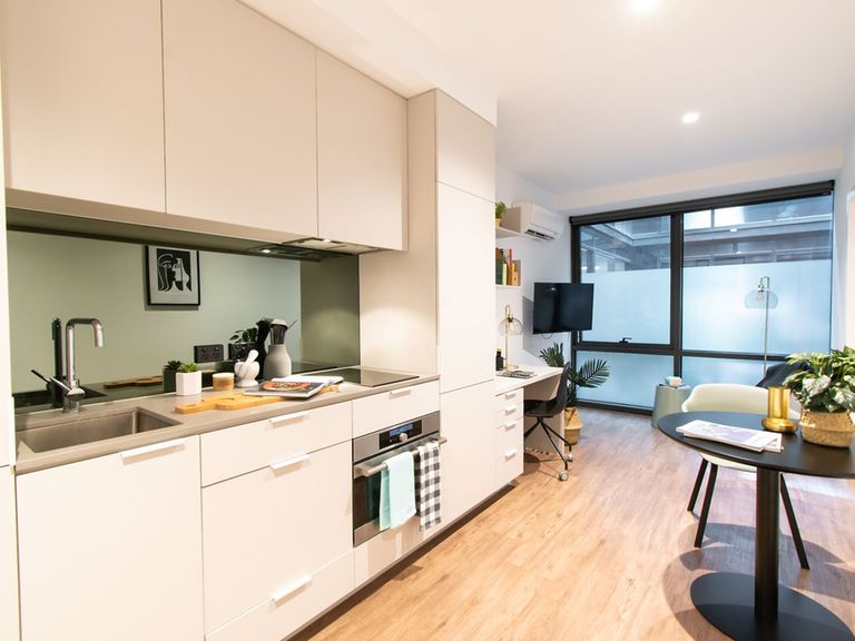 1 Bed Apartment  -  Berkeley Street  - Gallery -  3