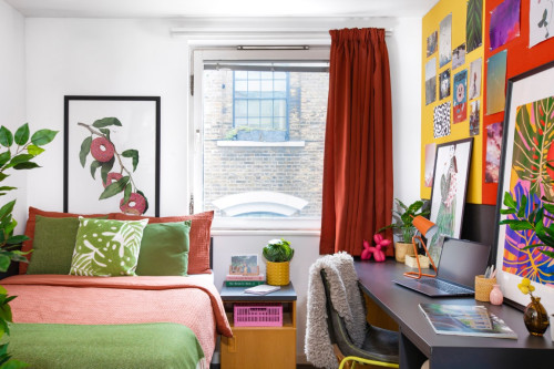  Large Standard Double En-Suite  -  Cross Court House  - Gallery -  1