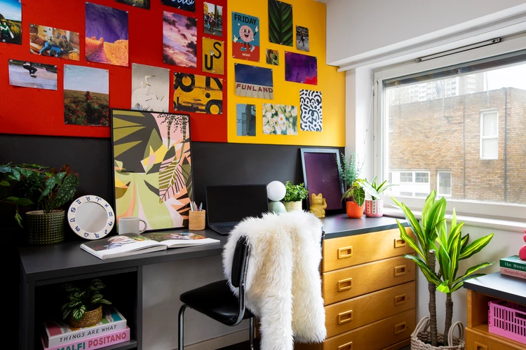  Standard Double Non En-Suite: Two Bedroom Flat  -  Cross Court House  - Gallery -  1