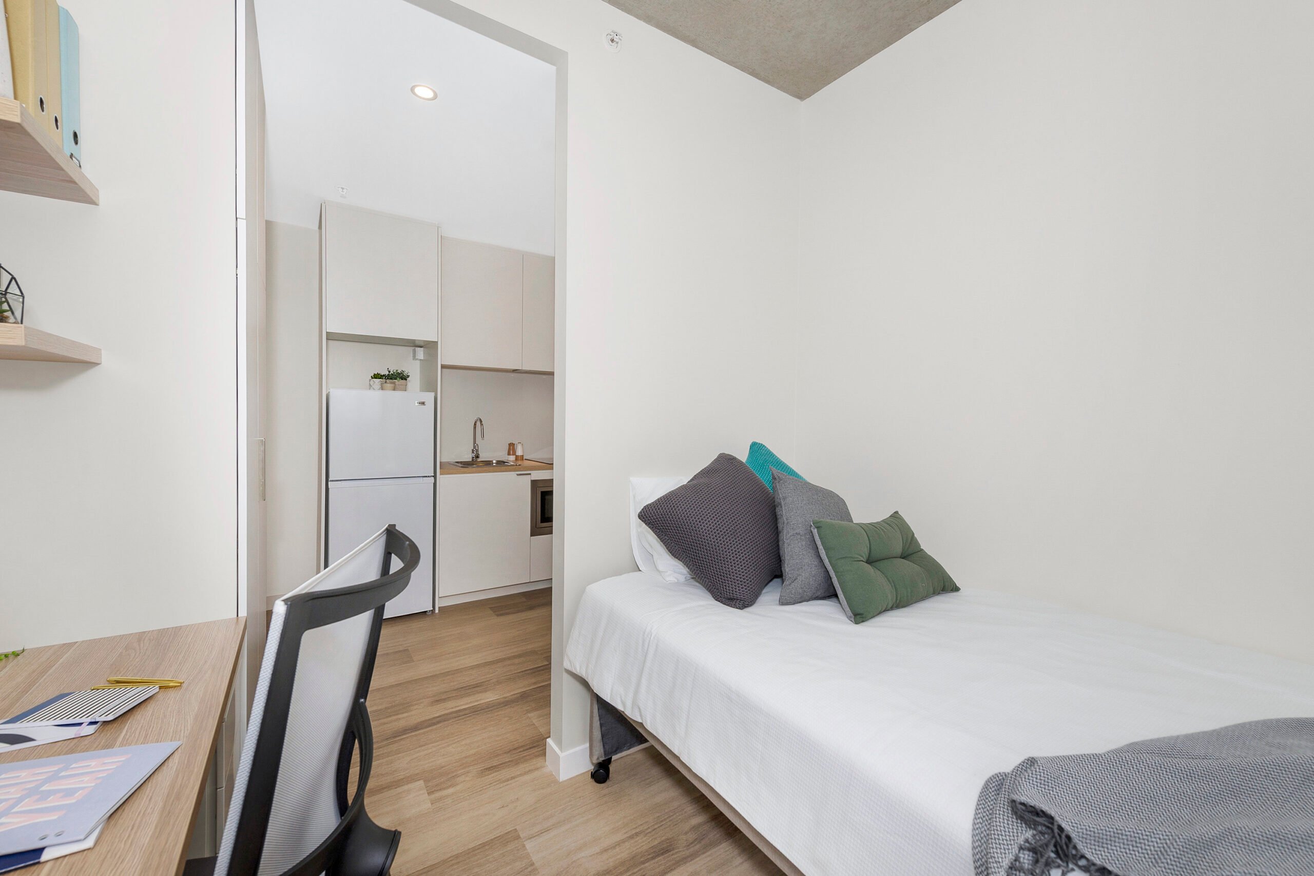  King Single Bed, Ultra Twin Apartment, Standard View  -  Scape St Lucia  - Gallery -  2