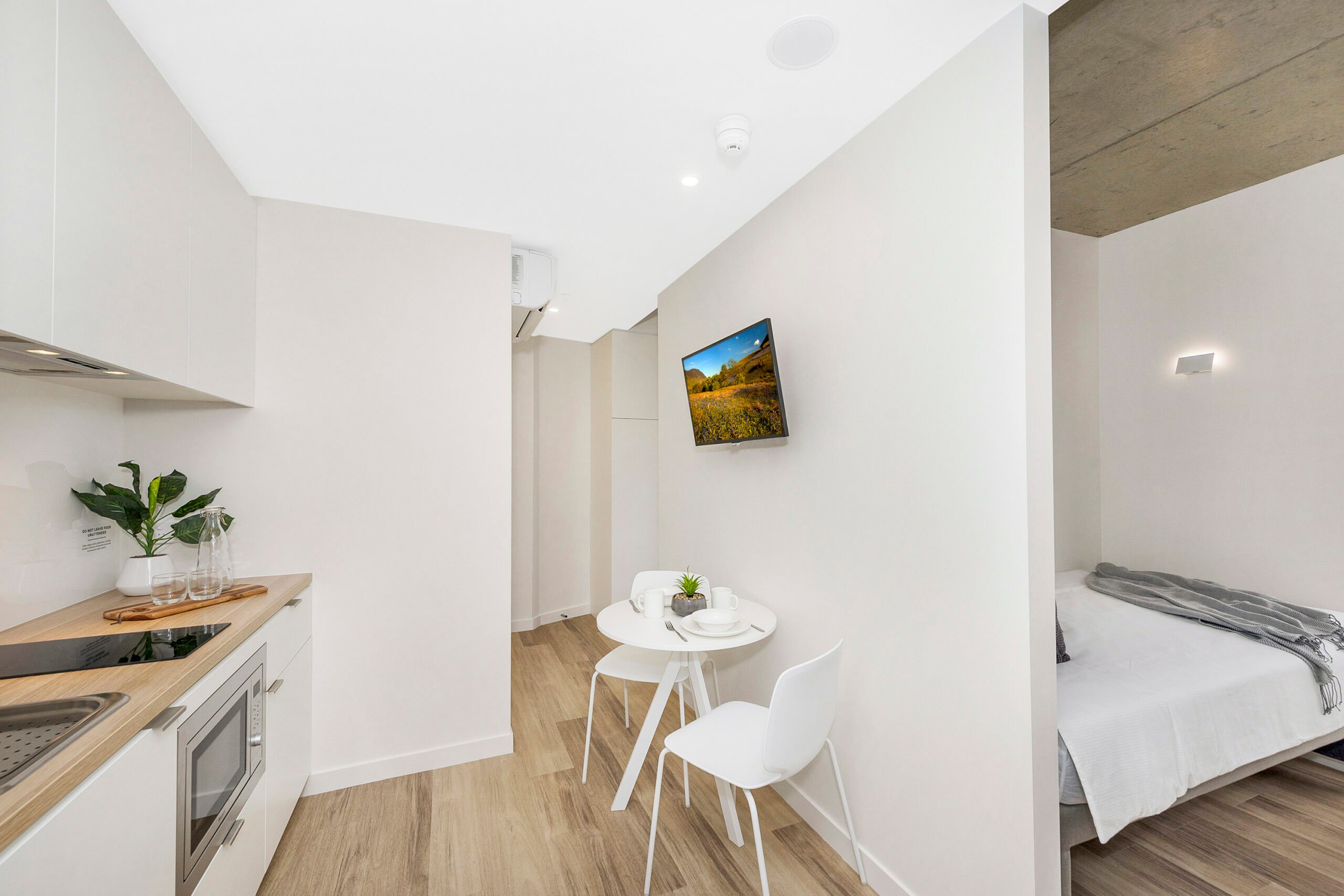  King Single Bed, Ultra Twin Apartment, Standard View  -  Scape St Lucia  - Gallery -  9