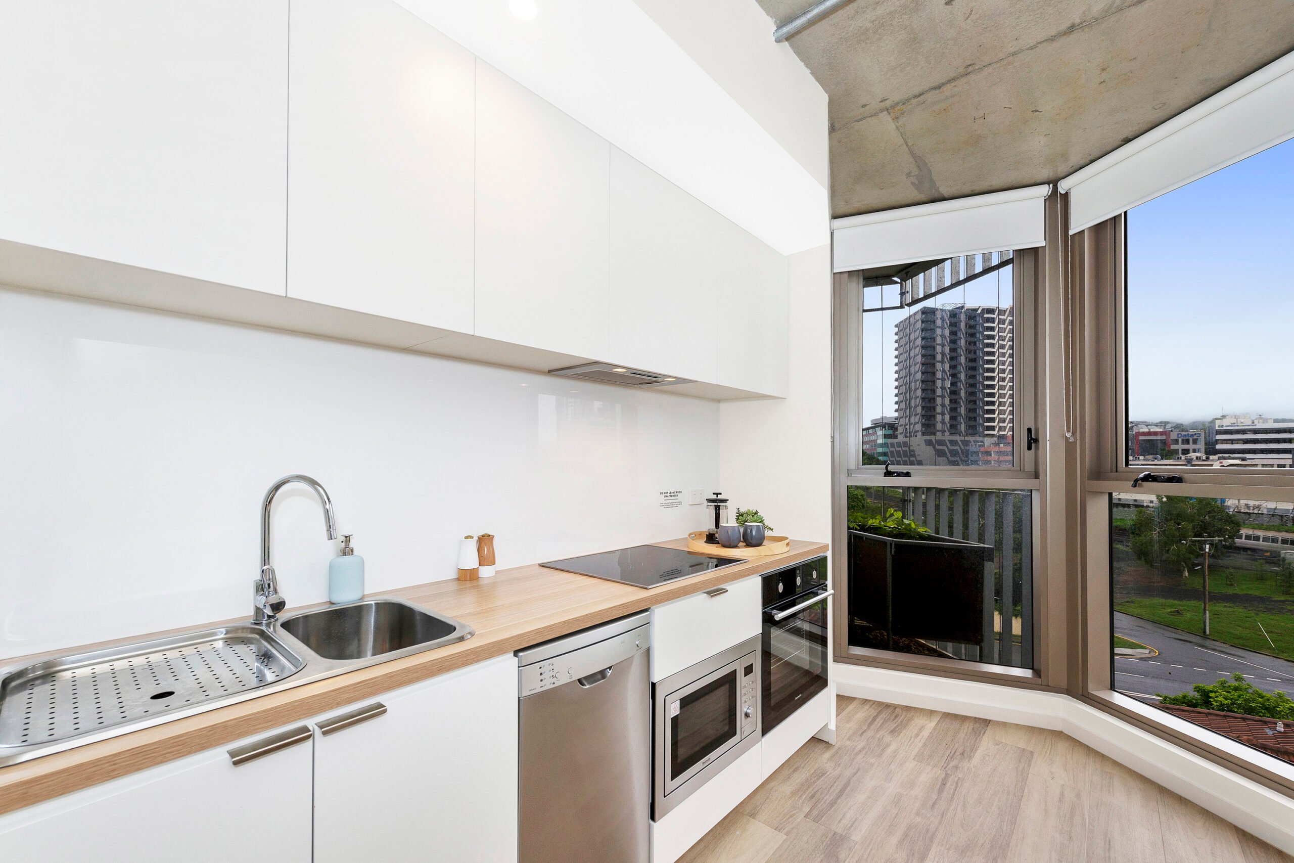  King Single Bed, 6 Bed Apartment  -  Scape St Lucia  - Gallery -  3