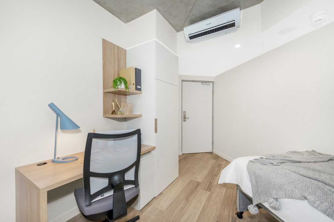 King Single Bed, 4 Bed Apartment - Scape St Lucia - Gallery - 13