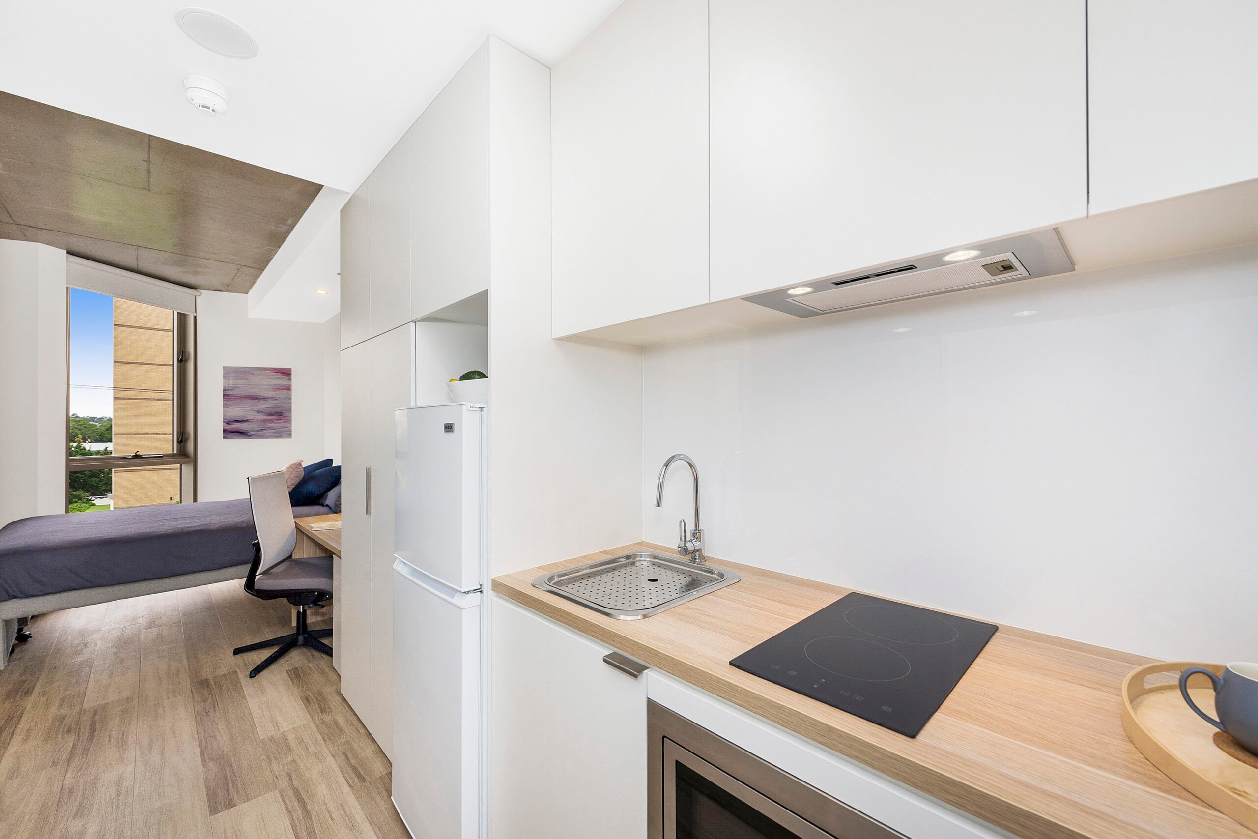  Double Bed, Signature Studio Apartment, Premium Views  -  Scape St Lucia  - Gallery -  2