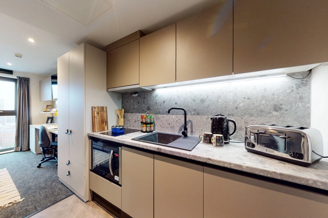 Bronze Studio - Canvas Manchester - Gallery - 3