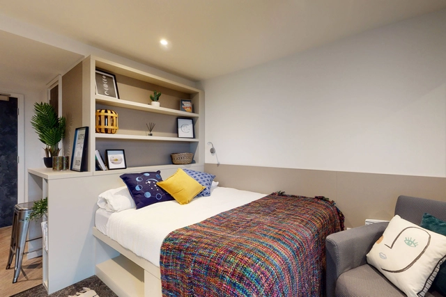  Silver Studio  -  Canvas Manchester  - Gallery -  5