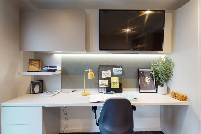 2 Bed Apartment - Canvas Manchester - Gallery - 1