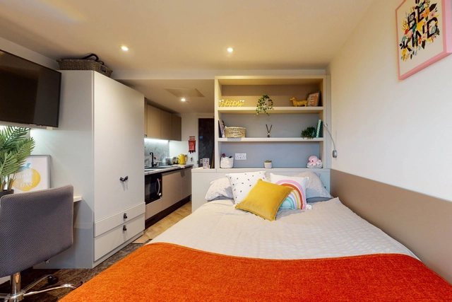 3 Bed Apartment - Canvas Manchester - Gallery - 1