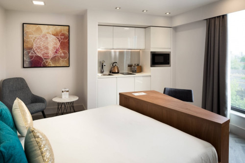 London Stratford Aparthotel - Gallery - 32