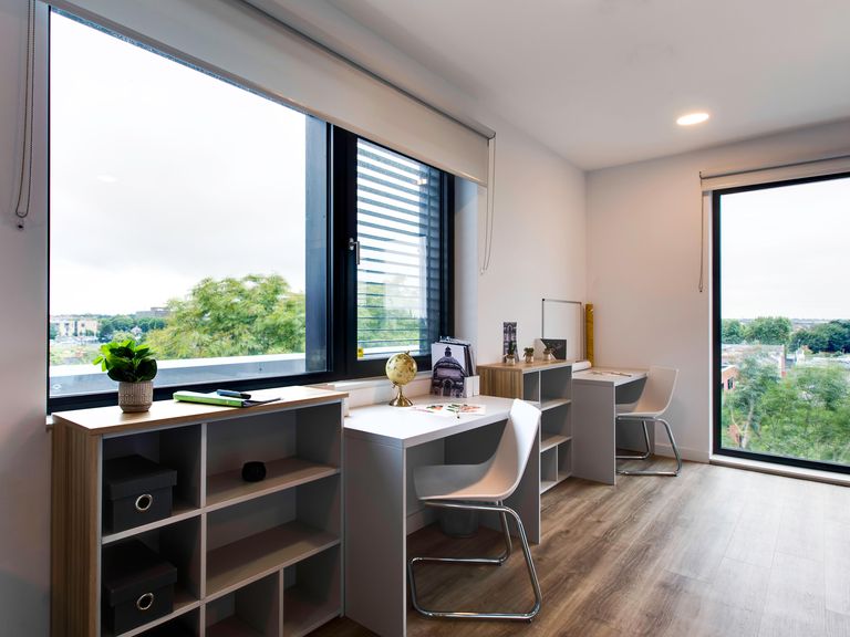  Twin Bed Studio  -  Highfield Park  - Gallery -  4
