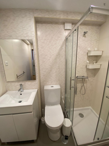 Pleasant double bedroom near Escola Superior de Educação