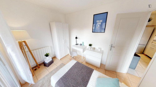 Cute double bedroom in Wazemmes