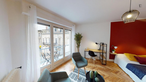Design double bedroom in Saint Seurin - Fondaudège