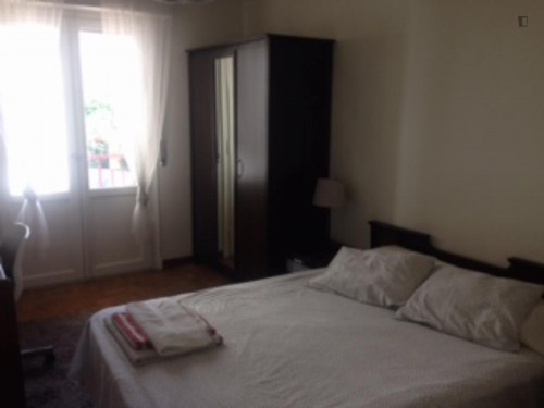 Homely double bedroom in the centre of Pamplona