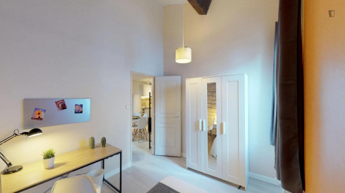 Double bedroom in Gambetta  - Gallery -  5