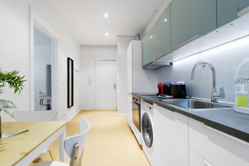 Large 1-bedroom apartment in Schöneberg - Gallery - 10