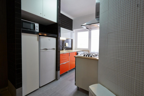 Fantastic 2-bedroom flat - Gallery - 6