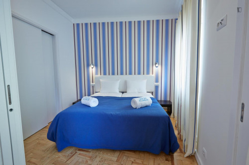 Two-bedroom flat with outdoor space in the centre of the village