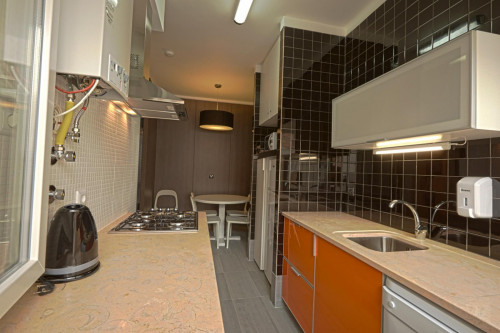 Two-bedroom flat with outdoor space in the centre of the village