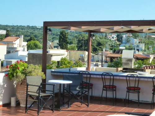 Outstandig Greek Complex w/ Terrace + Pool Home