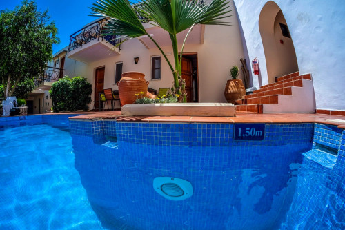 Outstandig Greek Complex w/ Terrace + Pool