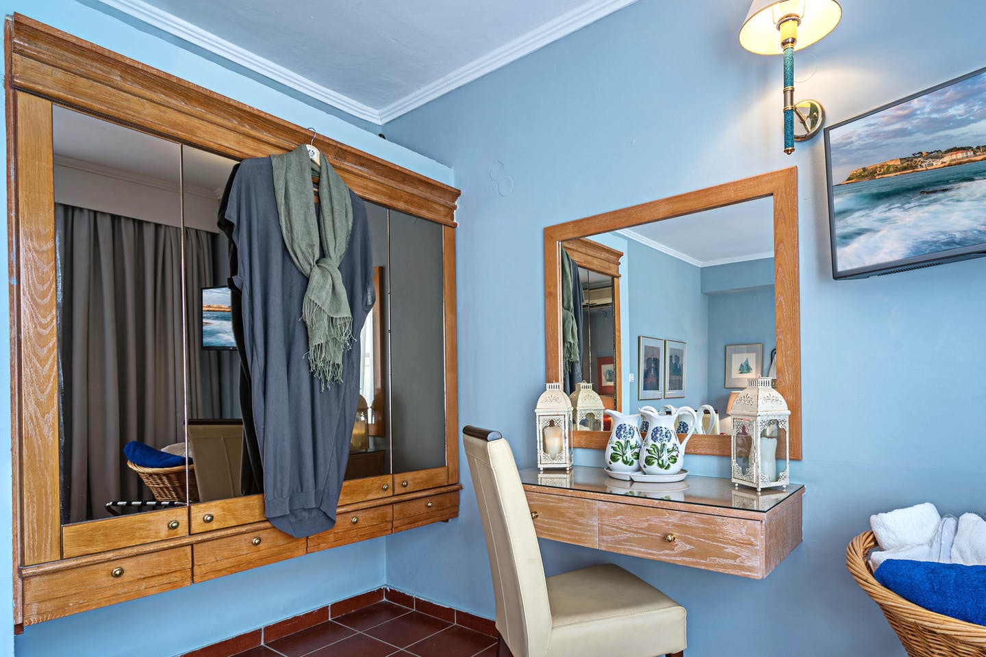  Authentic Maisonette No 8  -  Outstandig Greek Complex w/ Terrace + Pool  - Gallery -  5