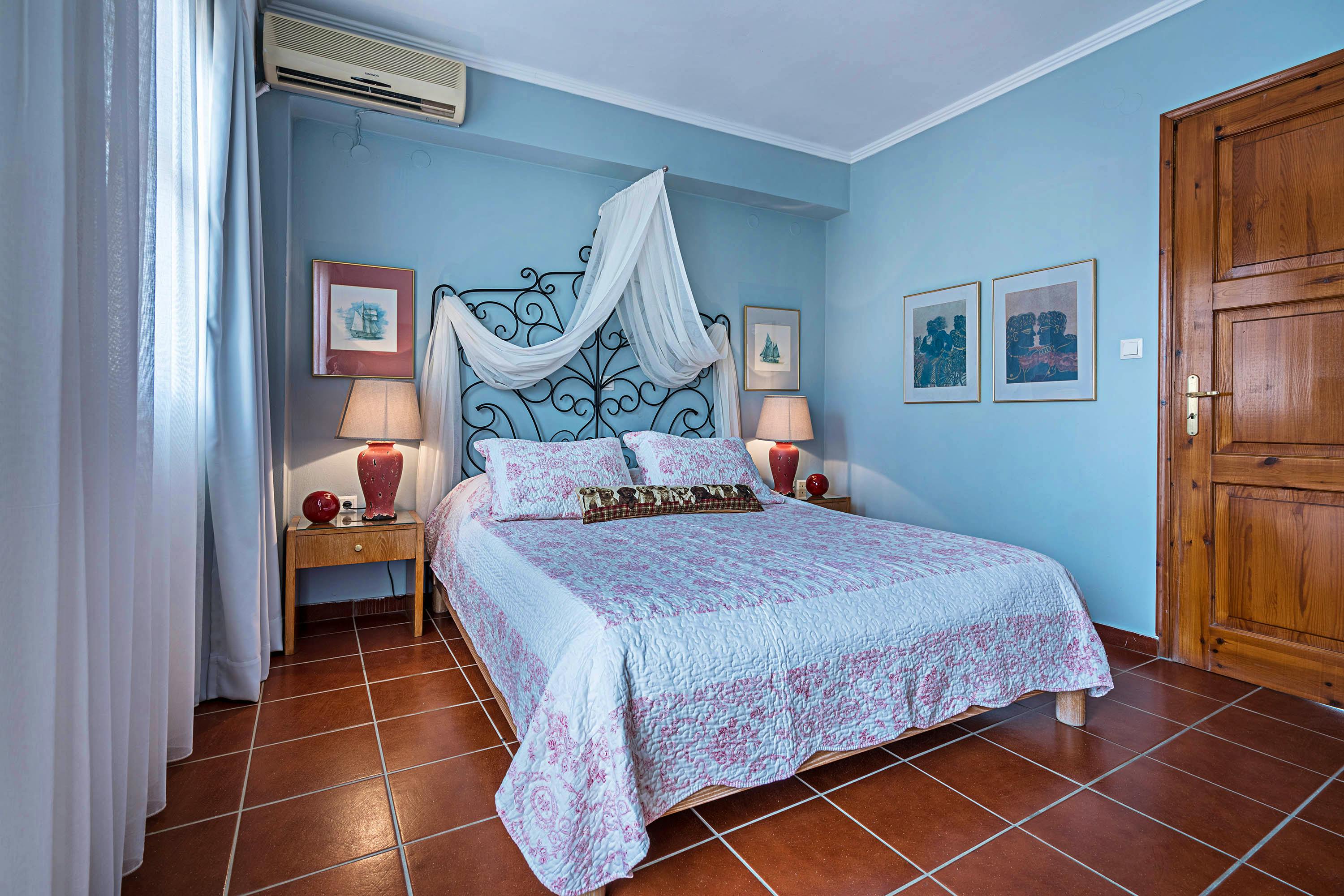 Authentic Maisonette No 8 - Outstandig Greek Complex w/ Terrace + Pool Home - Gallery - 21