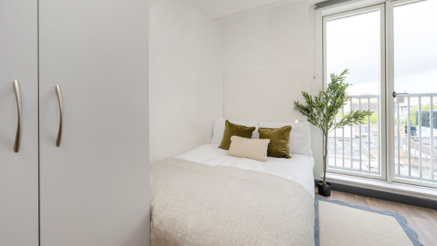  Classic Studio  -  Plymouth Cross House  - Gallery -  16