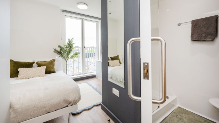  Classic Studio  -  Plymouth Cross House  - Gallery -  15