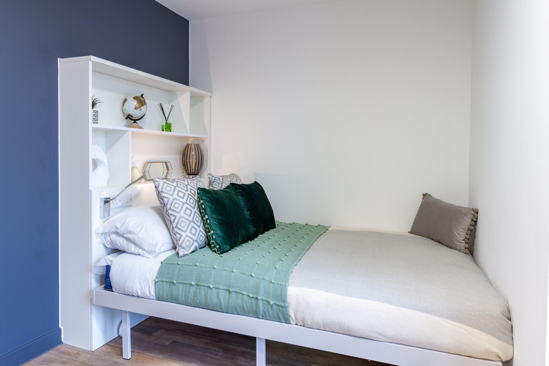 Executive Studio - Plymouth Cross House - Gallery - 24