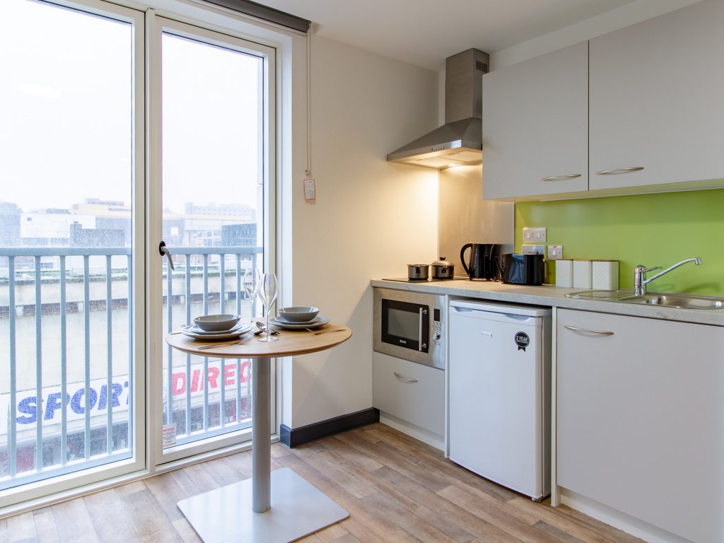 Deluxe Studio  -  Plymouth Cross House  - Gallery -  5